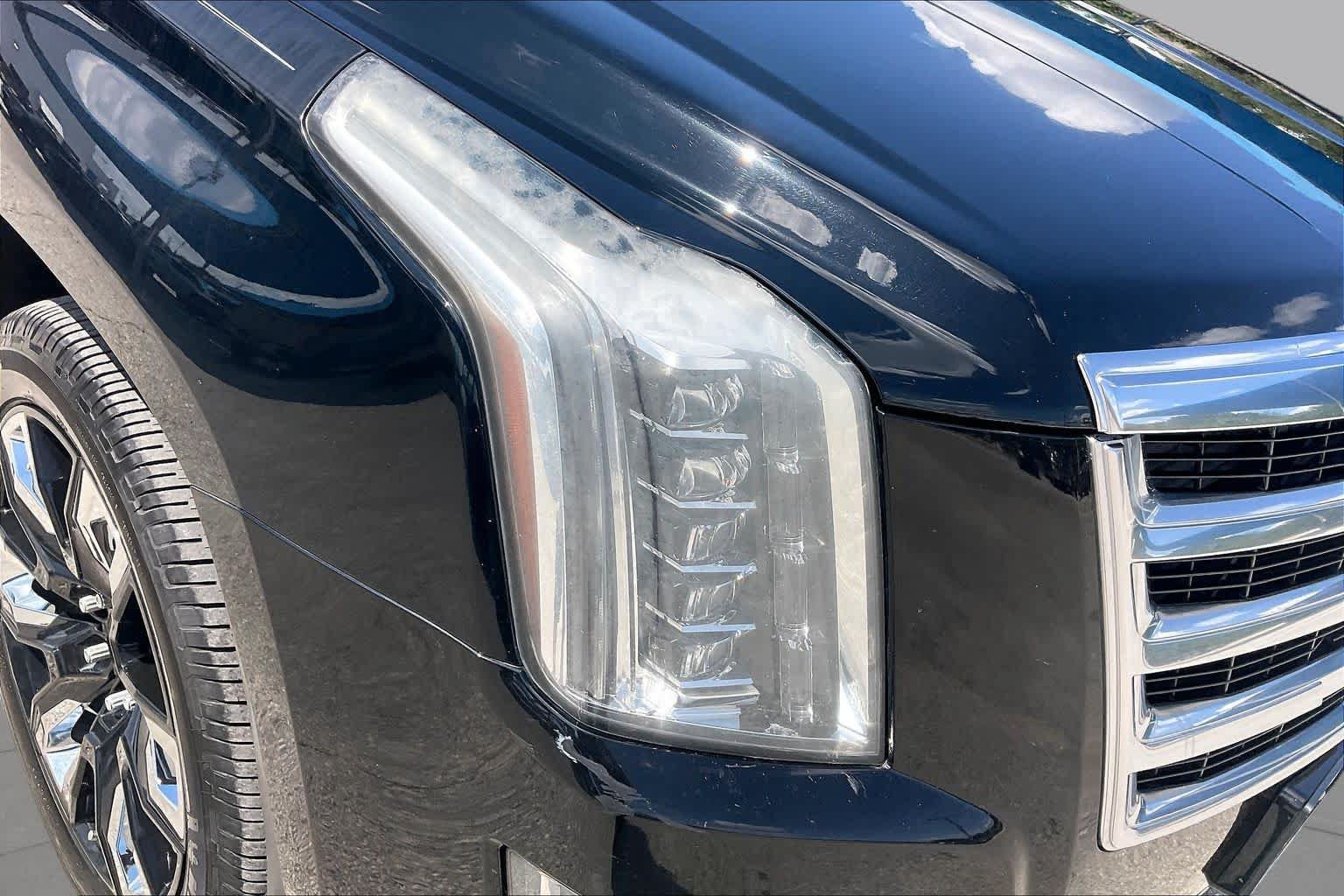 Used 2015 Cadillac Escalade ESV Luxury AWD/4WD image 27