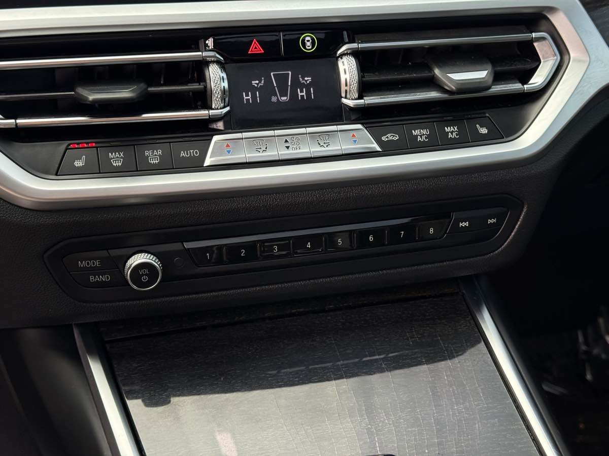 Used 2019 BMW 330i xDrive Sedan AWD/4WD image 24