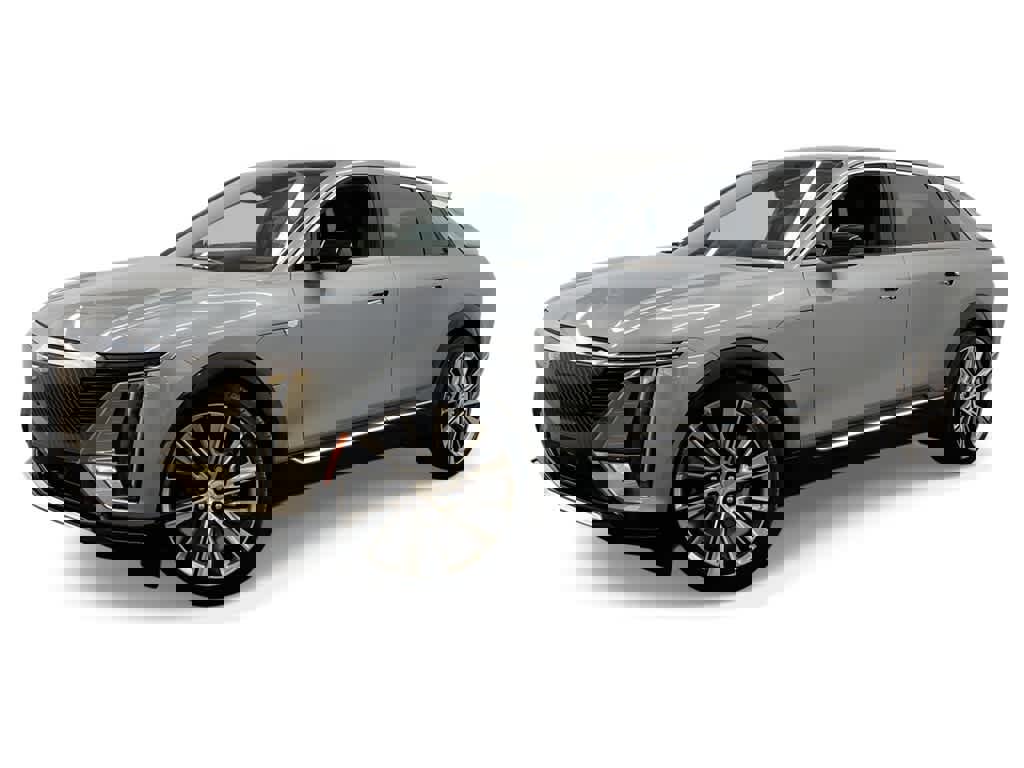 Certified 2024 Cadillac Lyriq Luxury w/ LPO, Floor Liner Package image 1