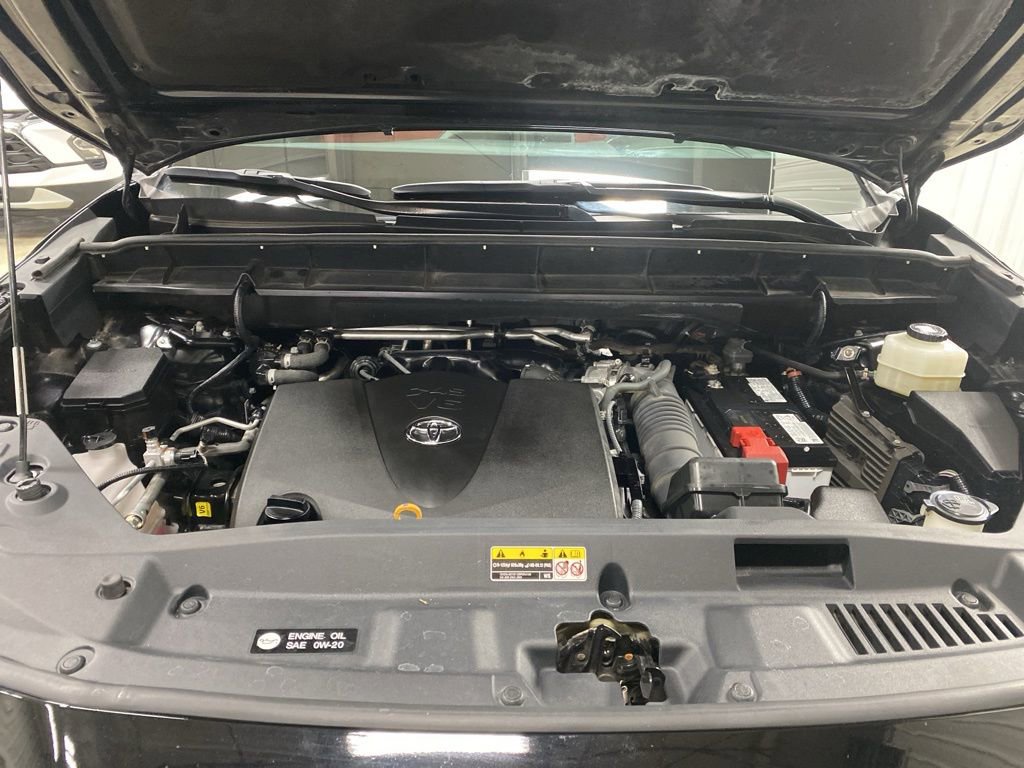 Used 2022 Toyota Highlander XSE image 52