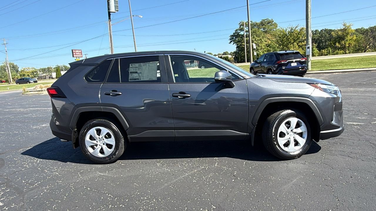 New 2025 Toyota RAV4 LE image 10