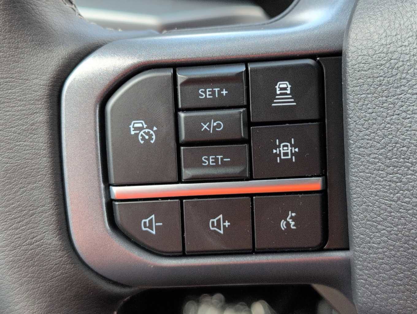 New 2025 Ford F150 XLT w/ Equipment Group 302A MID image 24