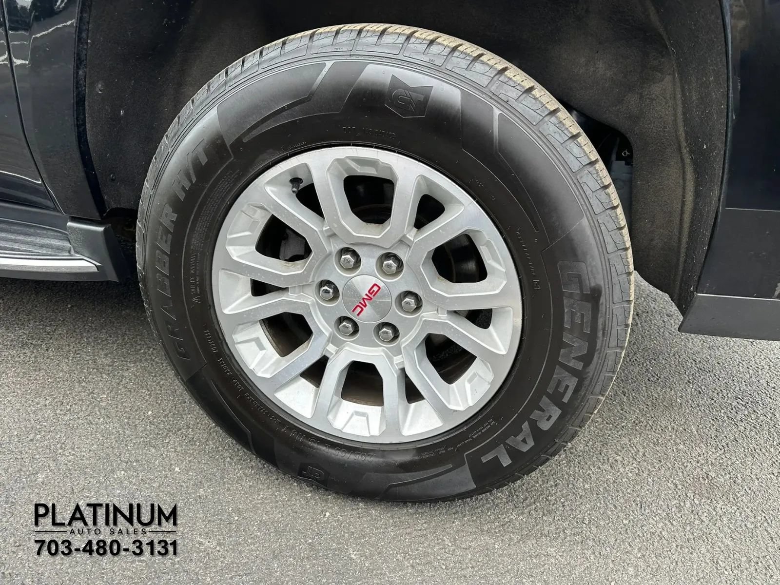 Used 2019 GMC Yukon XL SLT w/ HD Trailering Package AWD/4WD image 22