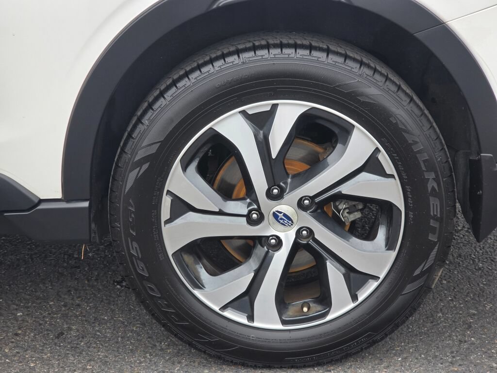 Used 2022 Subaru Outback Touring AWD/4WD image 10