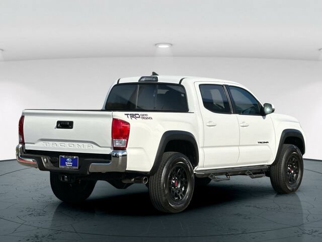 Used 2016 Toyota Tacoma TRD Off-Road w/ Towing Package RWD image 6