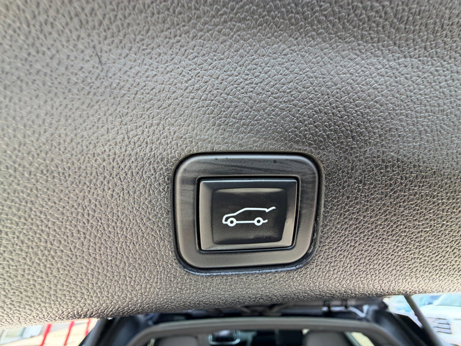 Certified 2023 GMC Yukon AT4 image 29