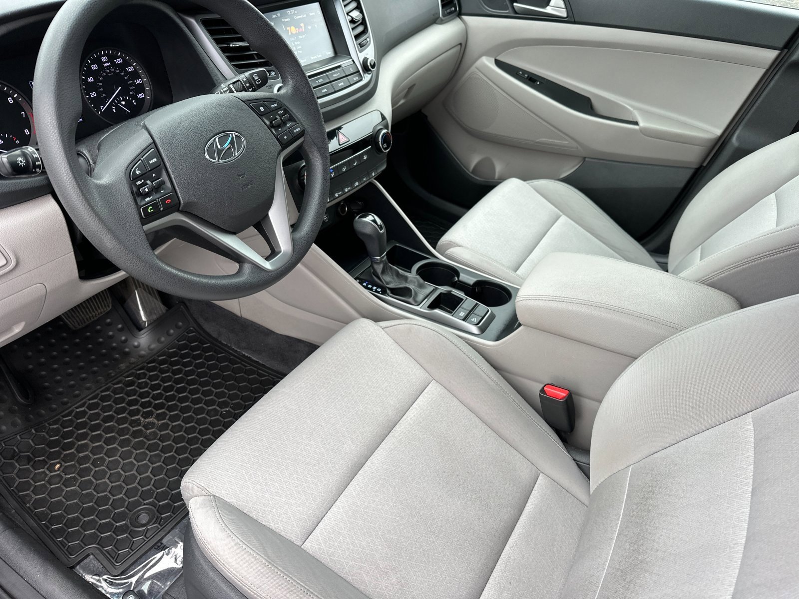 Used 2018 Hyundai Tucson SEL image 10