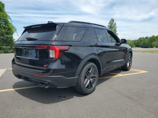 Used 2025 Ford Explorer ST w/ Sun And Sound Package AWD/4WD image 6