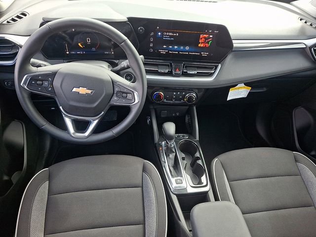 Used 2026 Chevrolet TrailBlazer LT w/ LT Cold Weather Package image 3