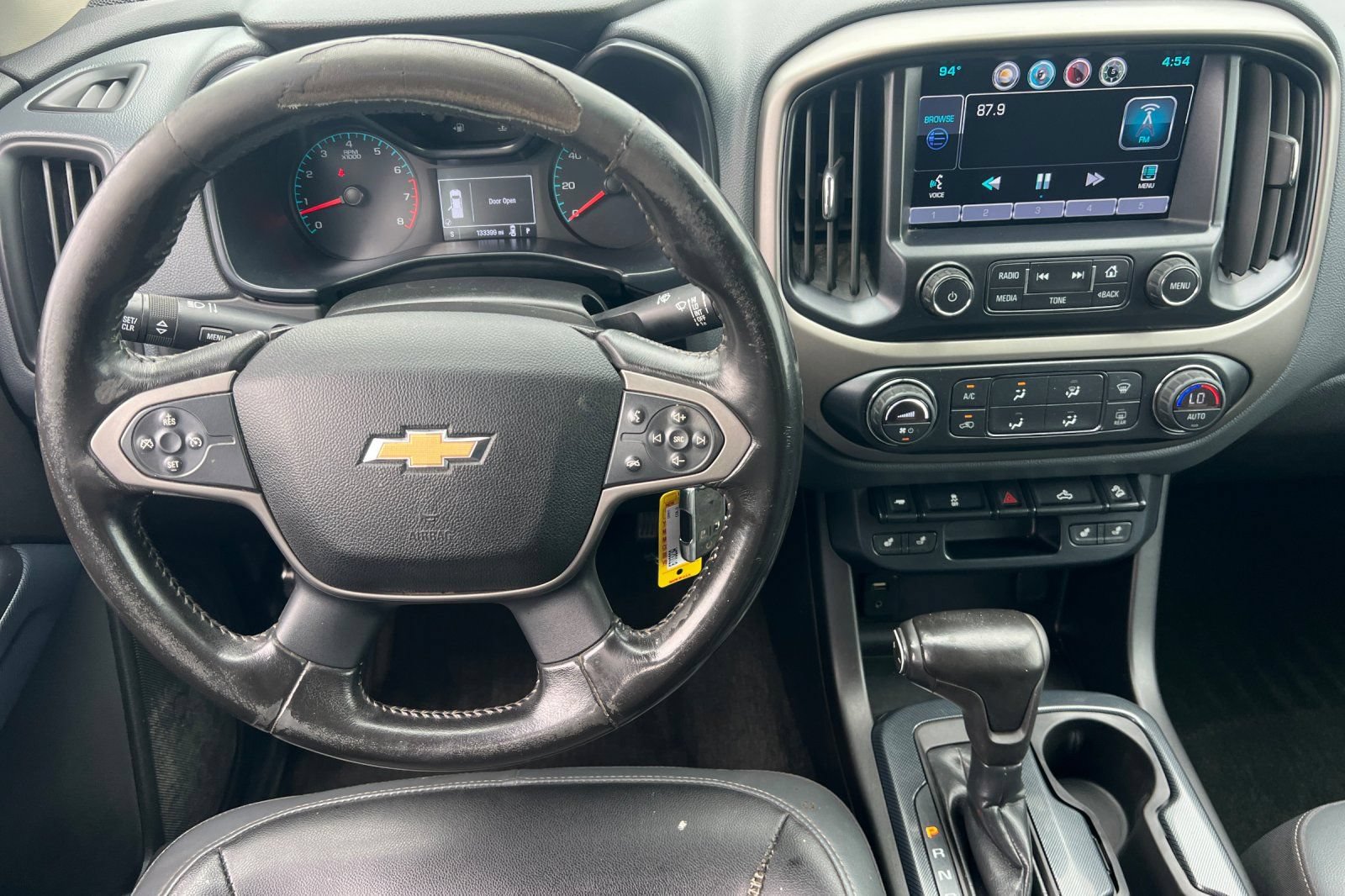 Used 2015 Chevrolet Colorado Z71 w/ LPO, Bed Protection Package AWD/4WD image 14