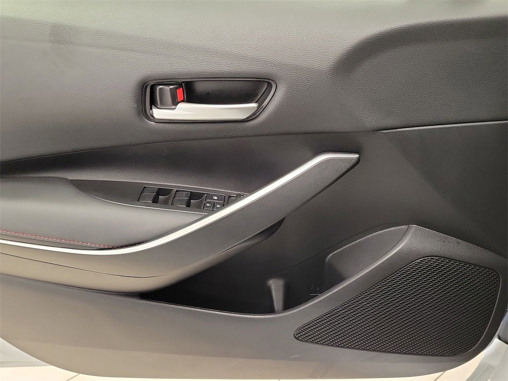 Used 2024 Toyota Corolla SE image 28