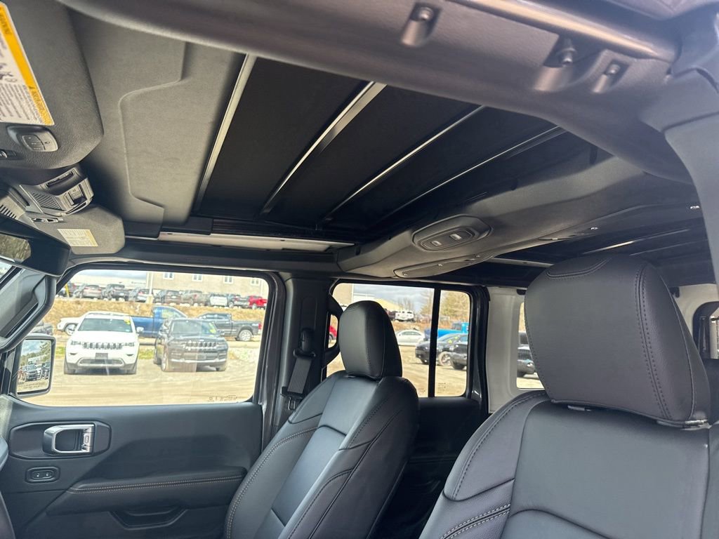 New 2026 Jeep Wrangler Sahara image 18