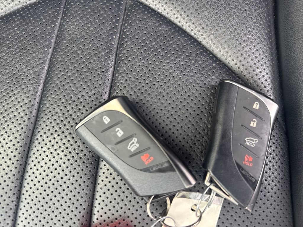 Used 2023 Lexus RX 350 F Sport w/ Accessory Package image 32