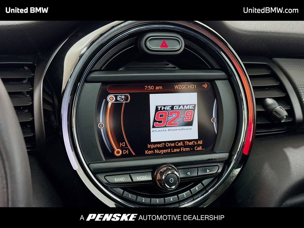 Used 2015 MINI Cooper 2-Door Hardtop image 8