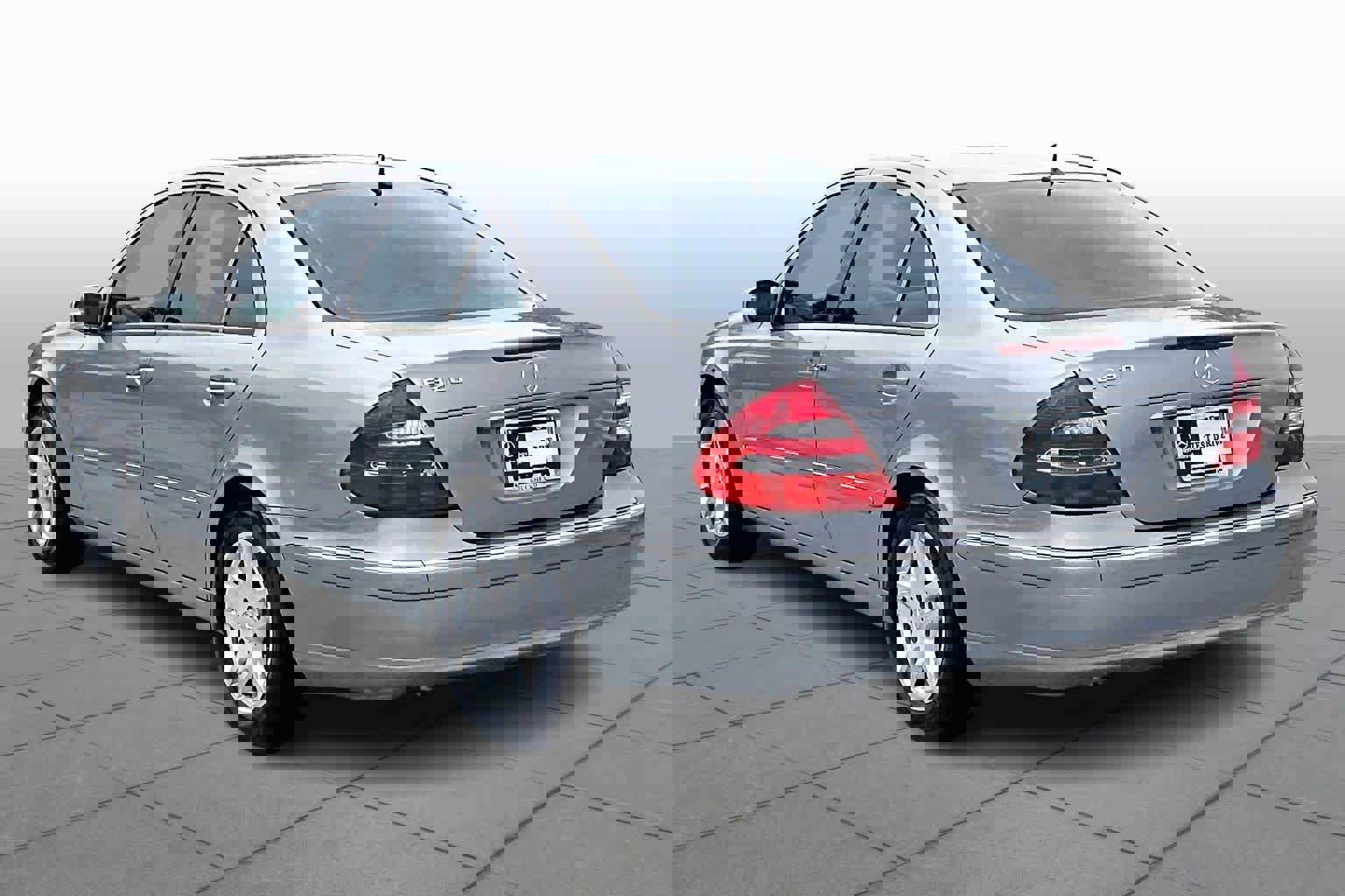 Used 2005 Mercedes-Benz E 320 Sedan image 10