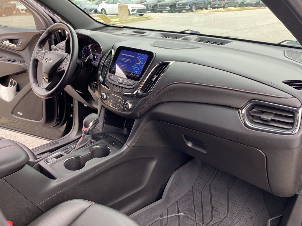 Used 2022 Chevrolet Equinox RS w/ RS Leather Package AWD/4WD image 33
