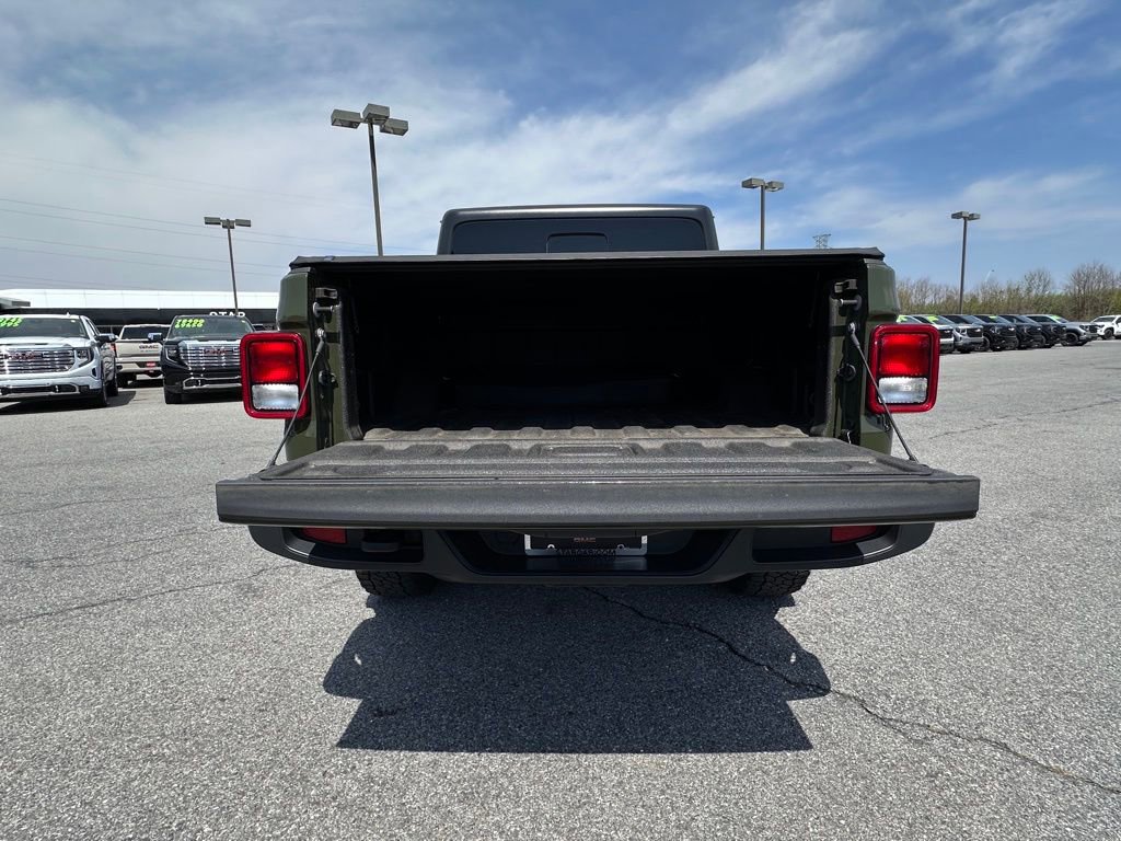 Used 2021 Jeep Gladiator Sport AWD/4WD image 49