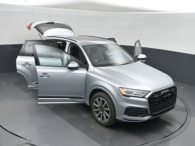 Used 2023 Audi Q7 2.0T Premium Plus w/ Premium Plus Package AWD/4WD image 53