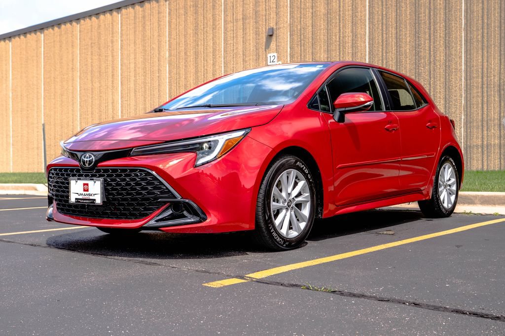 Used 2023 Toyota Corolla SE FWD image 4