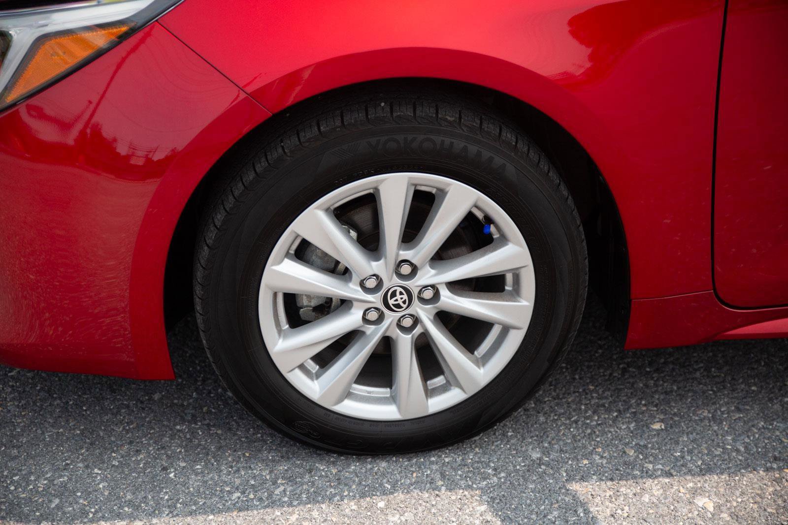 Used 2025 Toyota Corolla SE image 9