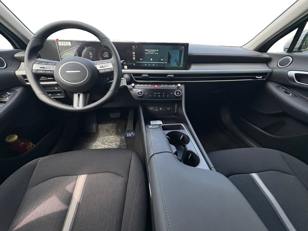 New 2026 Hyundai Sonata SEL FWD image 10