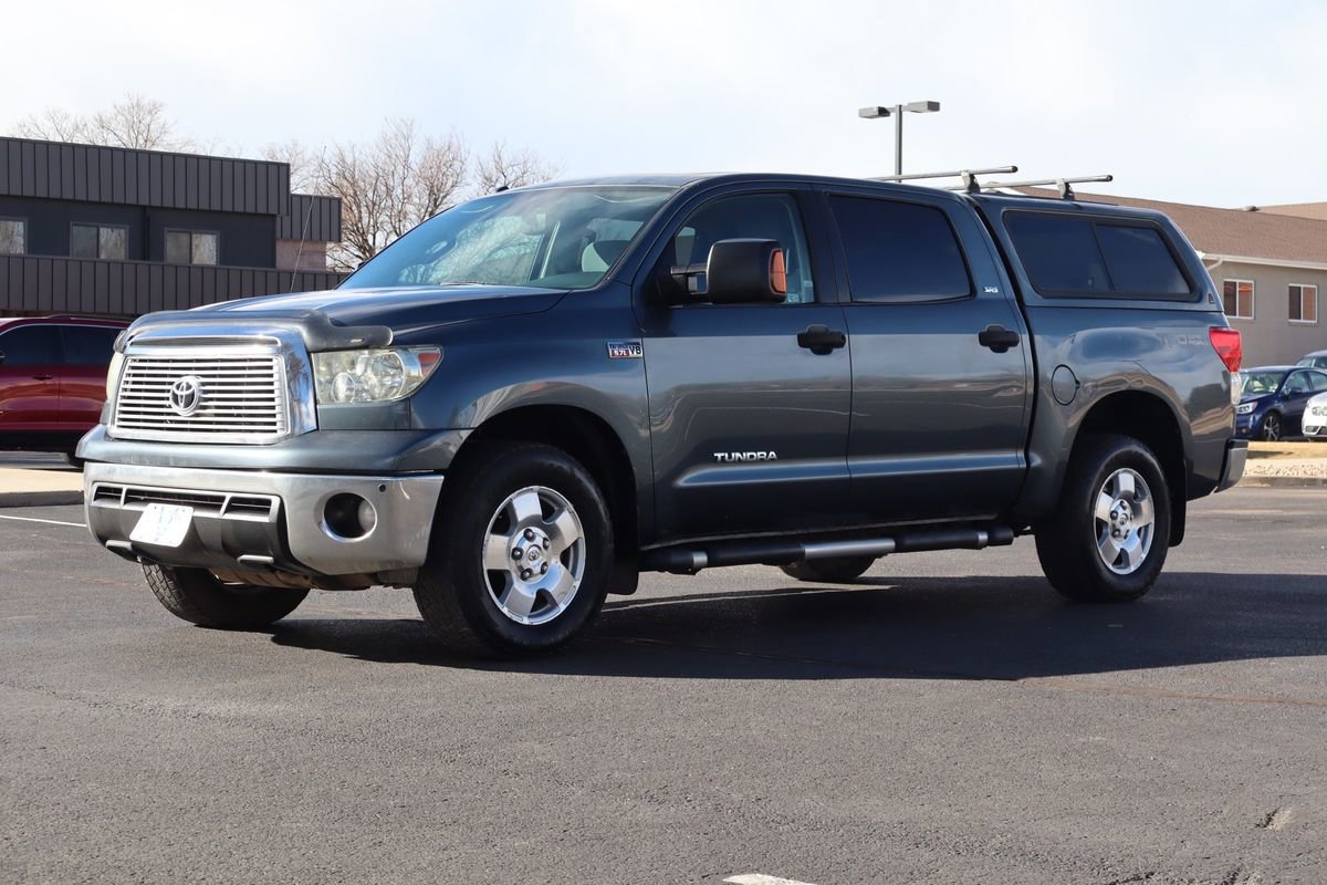 Used 2010 Toyota Tundra 4x4 CrewMax image 11
