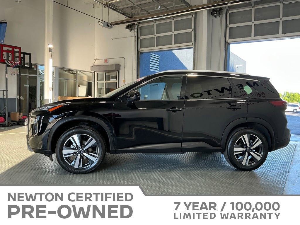 Used 2025 Nissan Rogue SL w/ SL Premium Package AWD/4WD image 21