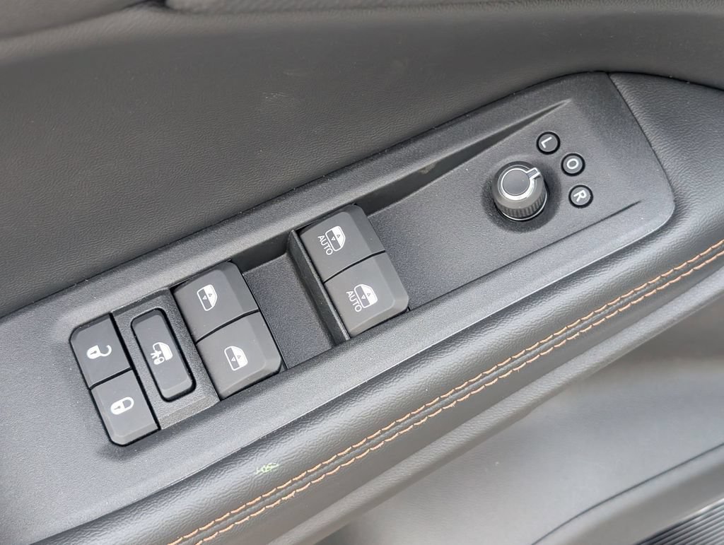 New 2026 Jeep Cherokee Limited AWD/4WD image 10
