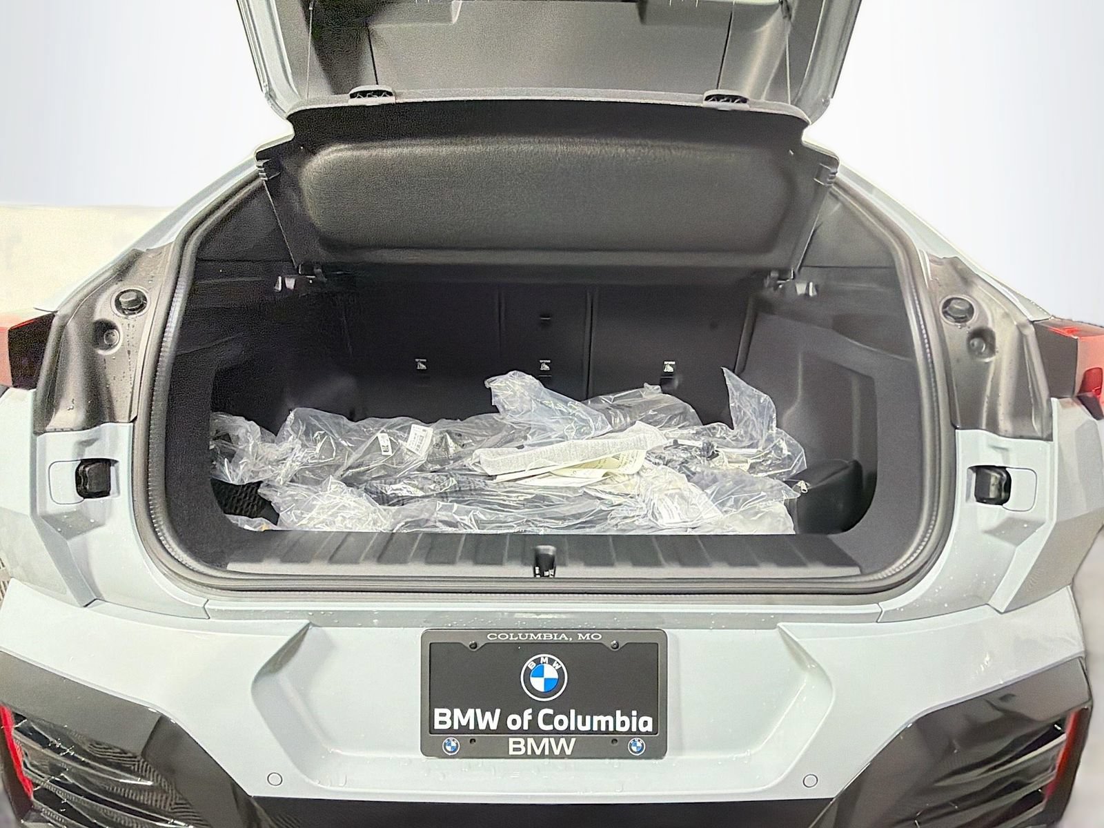 New 2026 BMW X2 xDrive28i w/ Technology Package AWD/4WD image 29