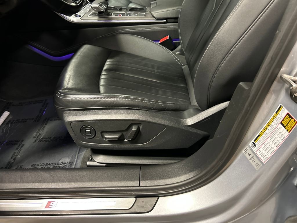 Used 2024 Audi A6 Premium Plus image 13