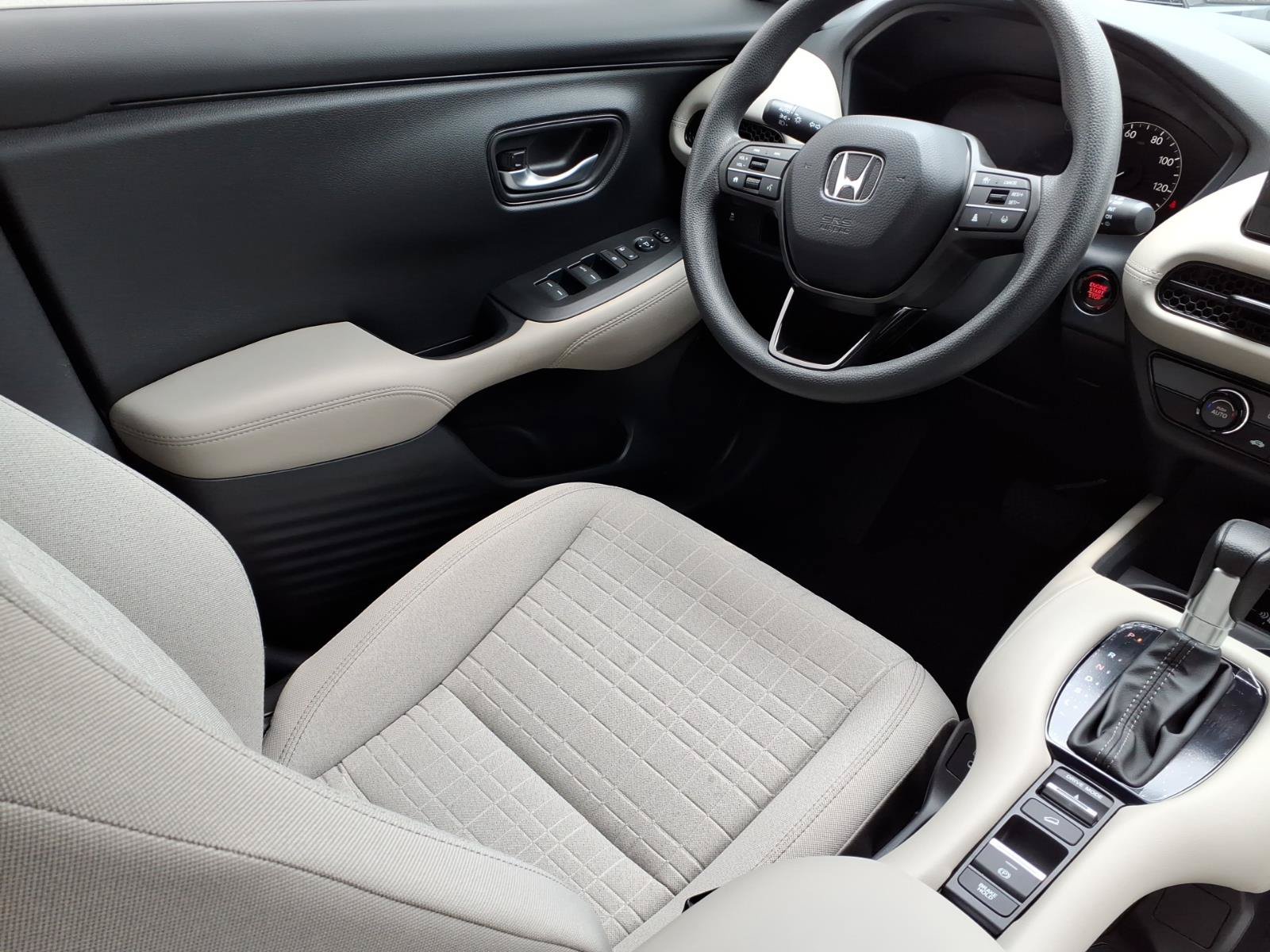 Certified 2026 Honda HR-V LX image 16