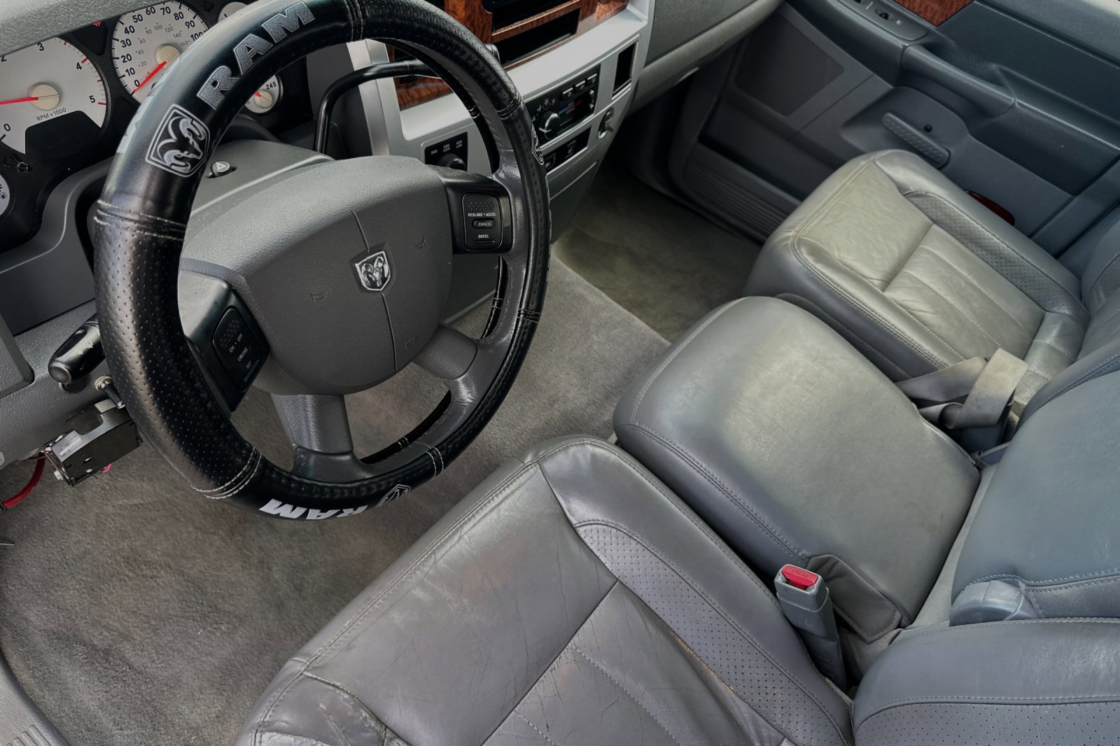 Used 2007 Dodge Ram 3500 Truck Laramie image 10