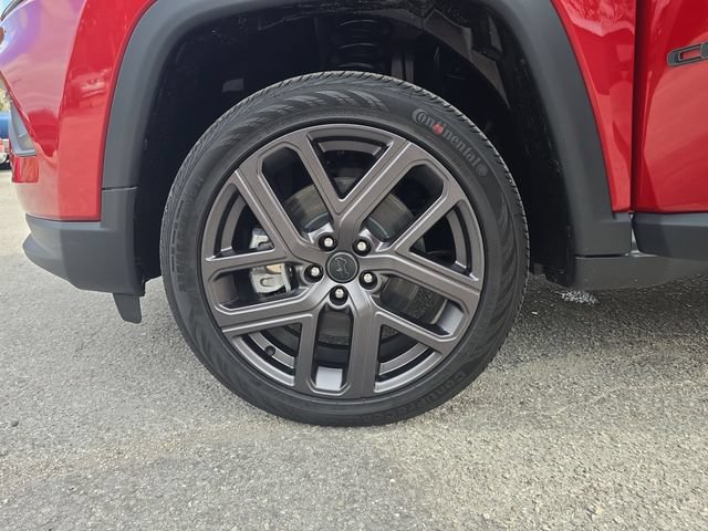New 2026 Jeep Compass Latitude AWD/4WD image 27