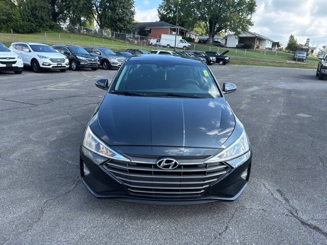 Used 2020 Hyundai Elantra Value Edition w/ Winter Weather Package FWD image 3