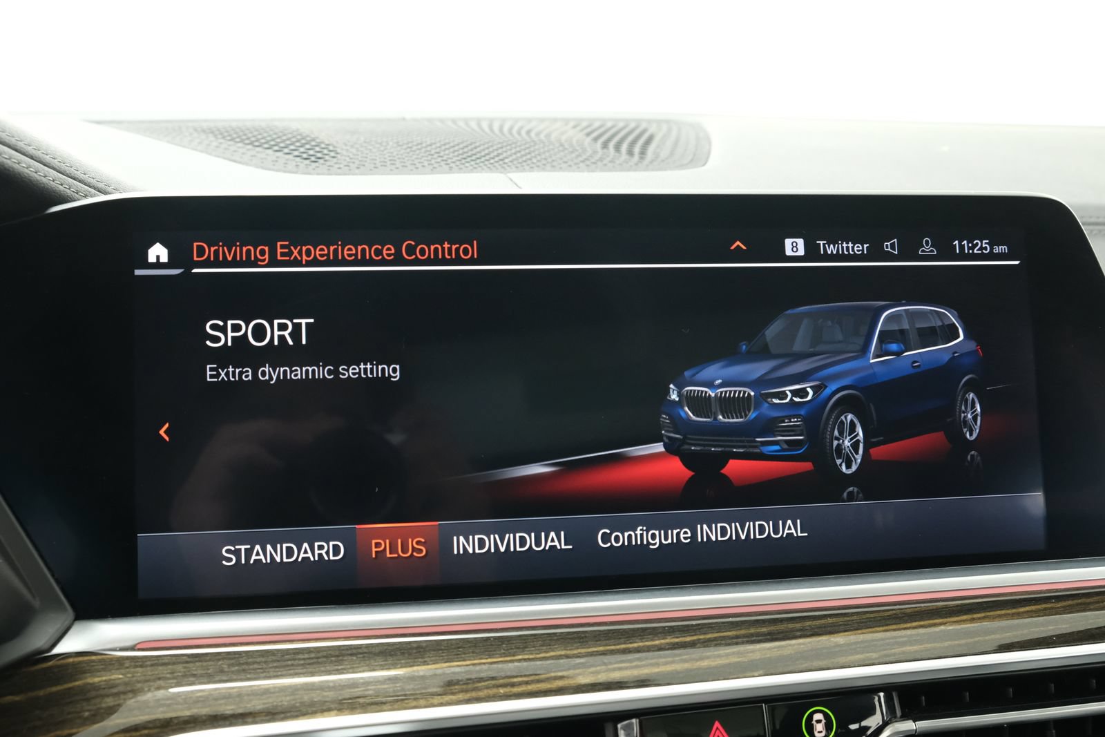 Used 2020 BMW X5 xDrive40i w/ Premium Package AWD/4WD image 15