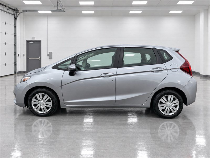Used 2017 Honda Fit LX image 2