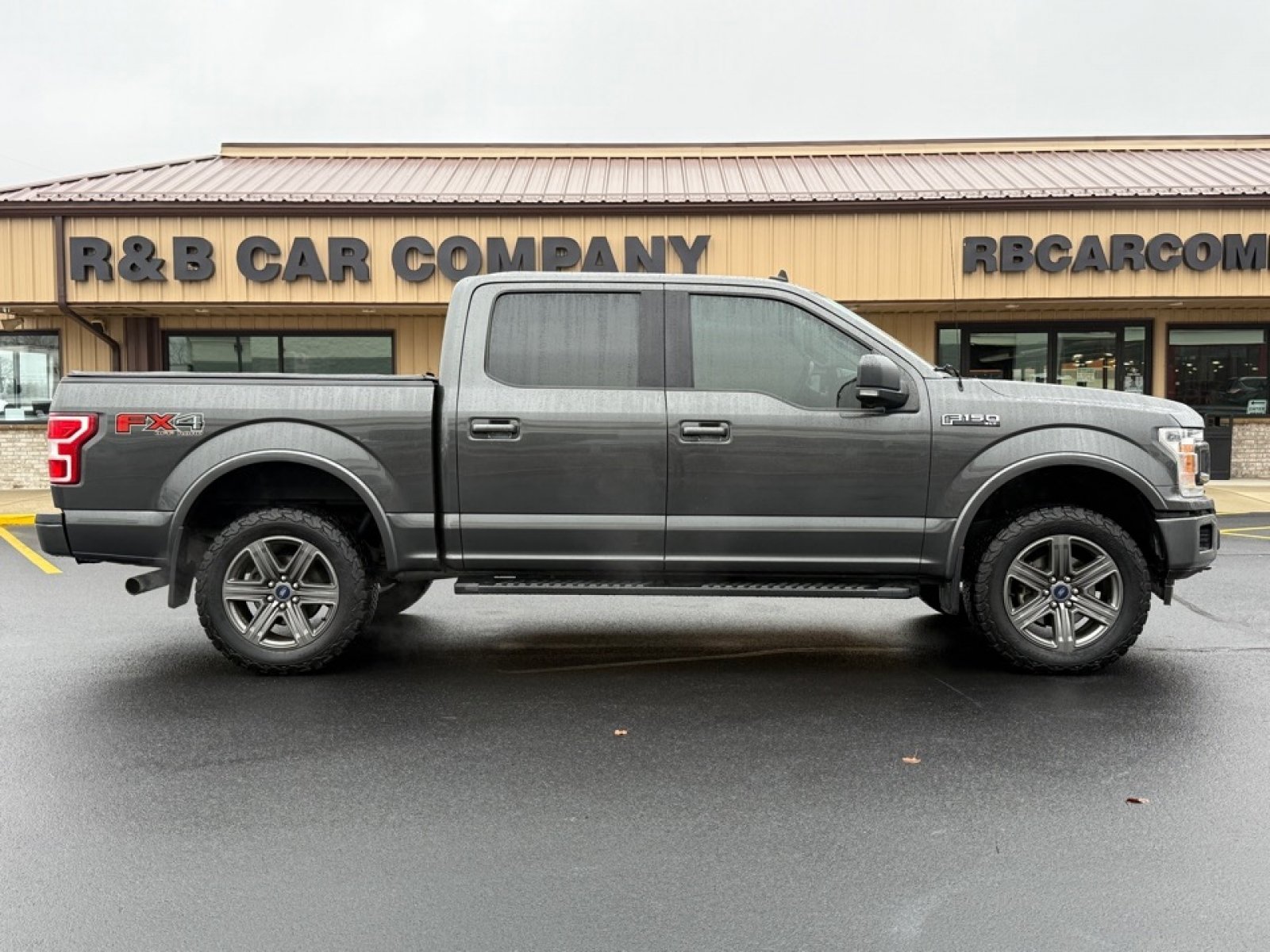 Used 2020 Ford F150 XLT w/ Equipment Group 302A Luxury image 9