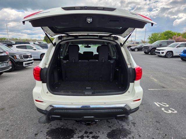 Used 2017 Nissan Pathfinder SV image 22
