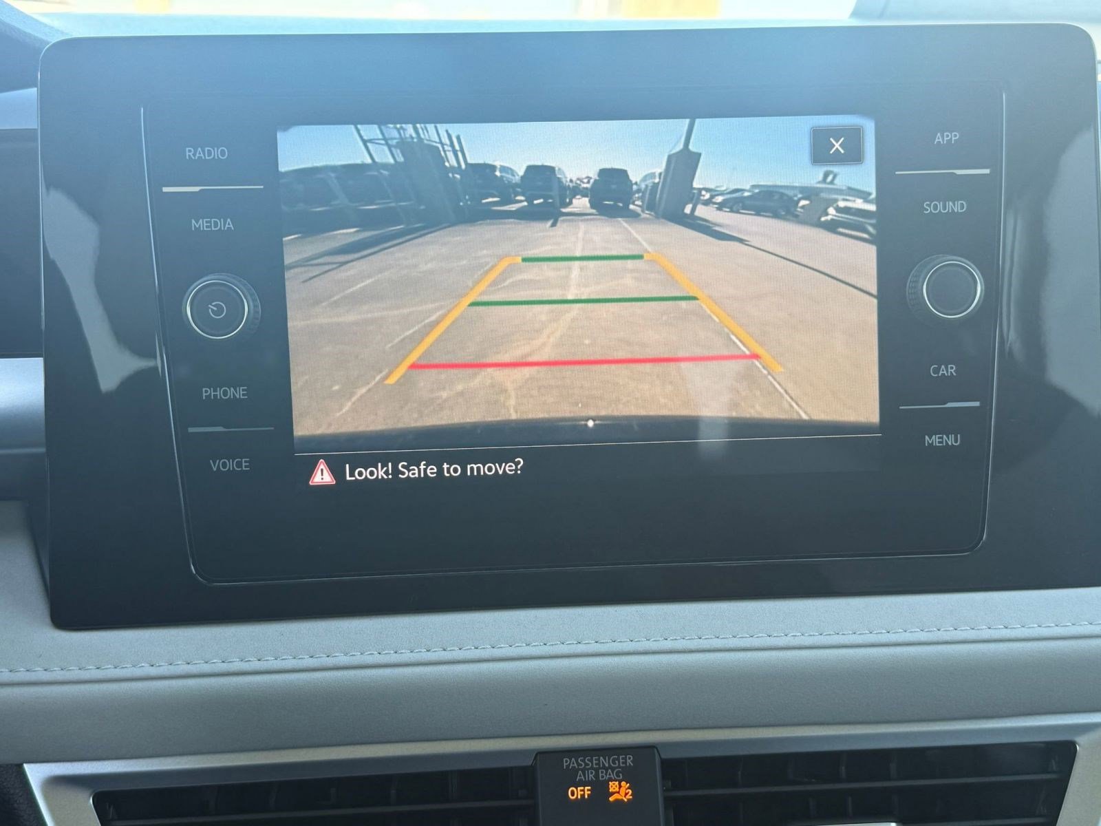 New 2026 Volkswagen Taos SE image 24