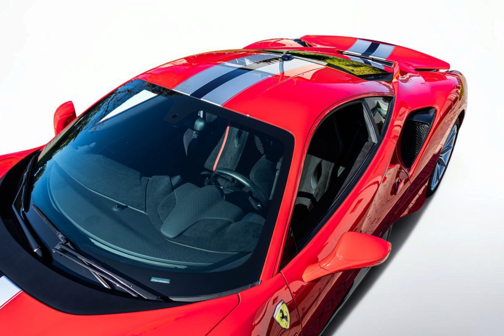 Certified 2019 Ferrari 488 Pista Coupe RWD image 32