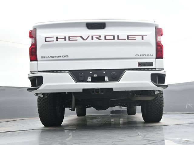 Used 2023 Chevrolet Silverado 1500 Custom AWD/4WD image 30