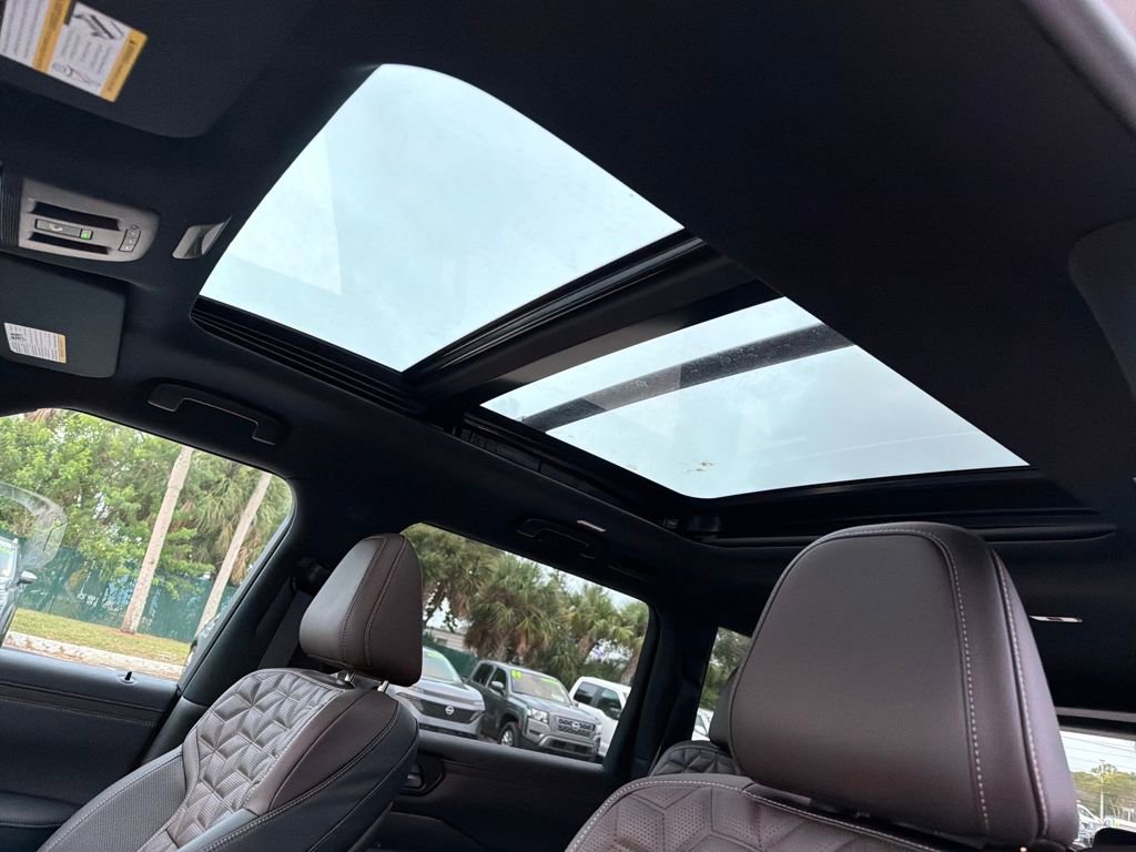 New 2026 Nissan Armada Platinum Reserve image 17