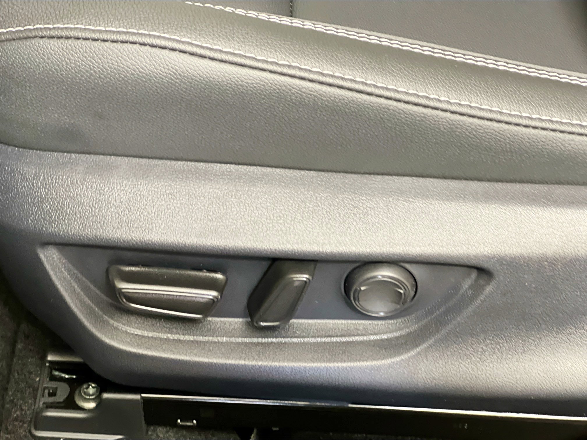 New 2026 Toyota Camry SE image 15