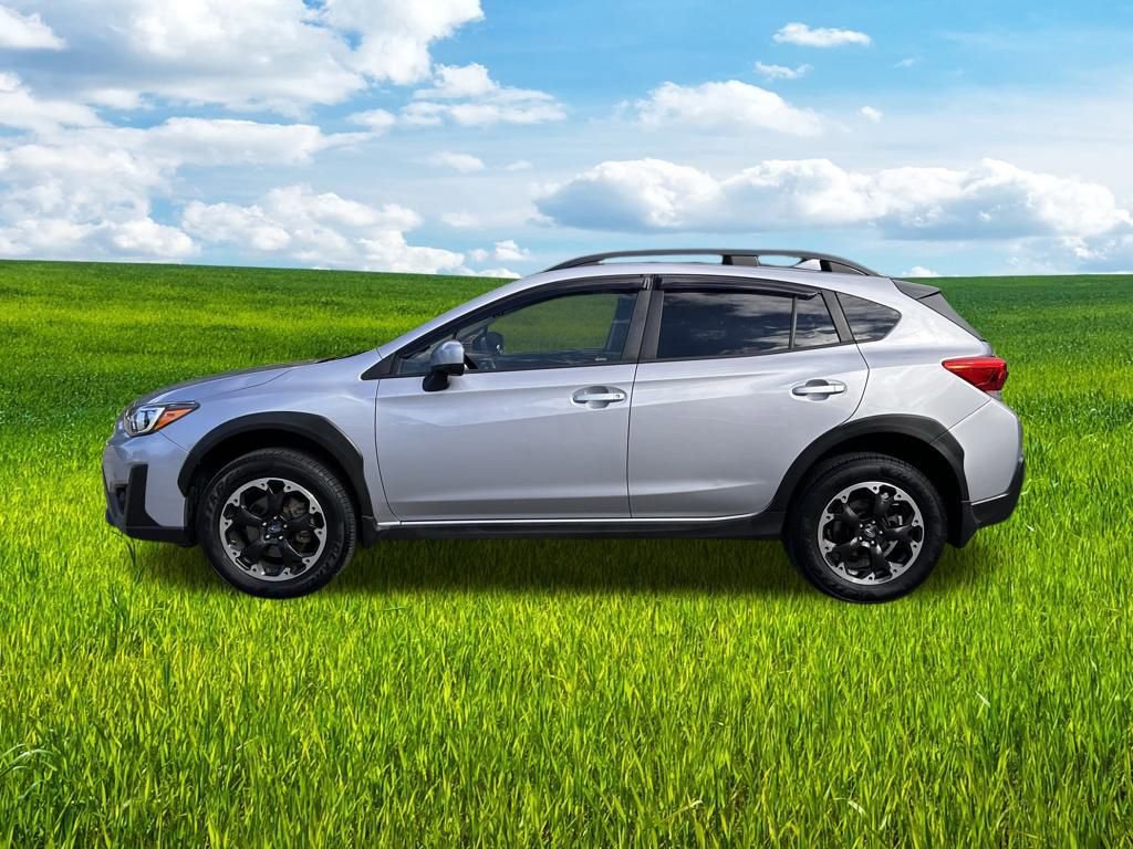 Used 2023 Subaru Crosstrek 2.0i Premium image 3