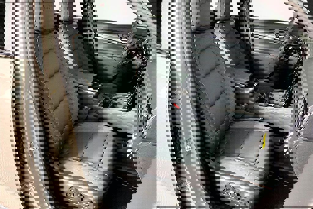 New 2026 GMC Terrain AT4 w/ Convenience Package III image 12