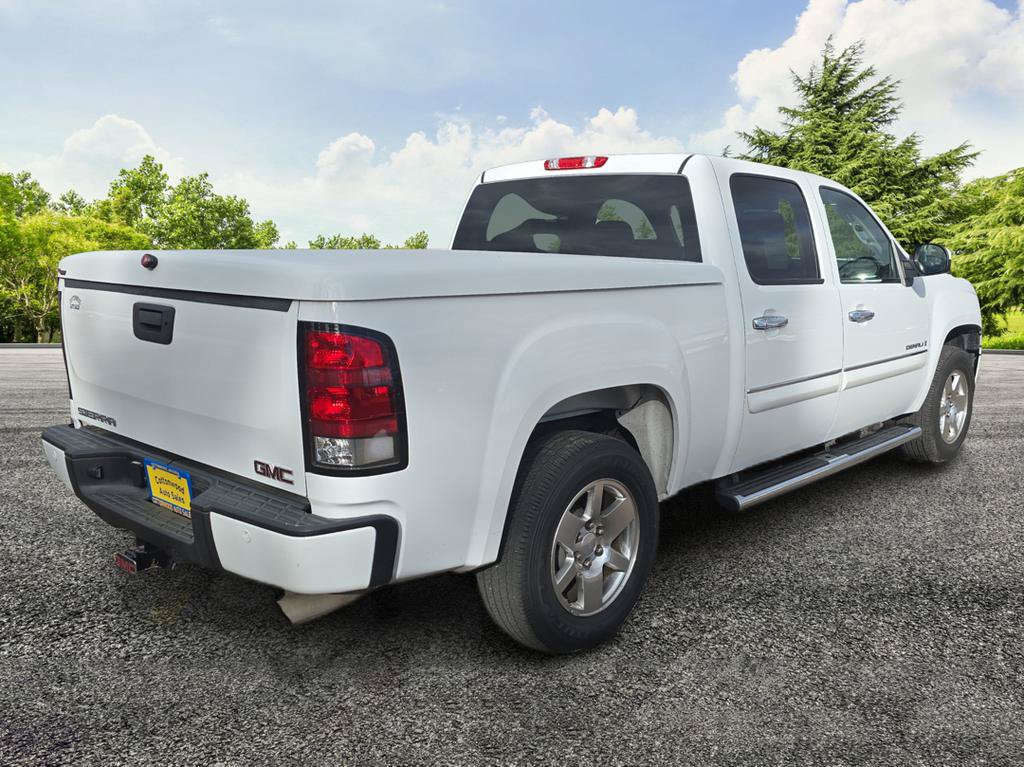 Used 2008 GMC Sierra 1500 Denali AWD/4WD image 7