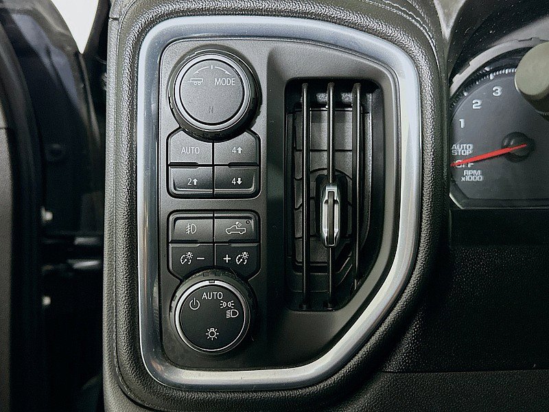 Used 2021 Chevrolet Silverado 1500 LT Trail Boss w/ Bed Protection Package image 10