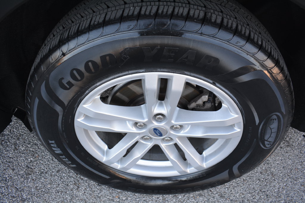 Certified 2024 Ford Explorer XLT AWD/4WD image 26