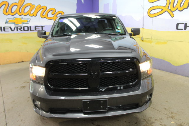 Used 2021 RAM 1500 Express w/ Wheel & Sound Group AWD/4WD image 3