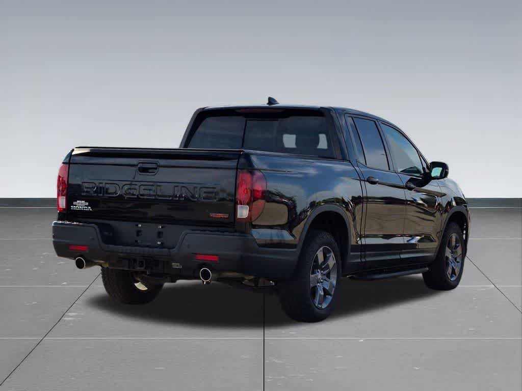 Used 2025 Honda Ridgeline TrailSport image 9